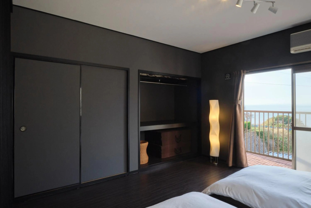 Awaji Aquamarine Resort #1 - Self Check-In Only