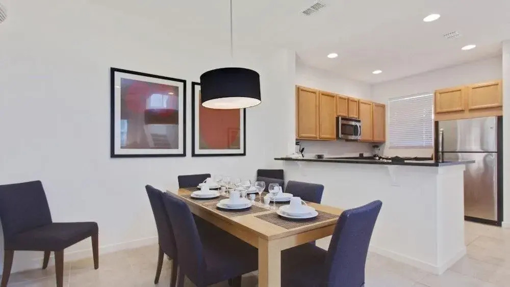 Copper's - 3 Br townhouse by RedAwning