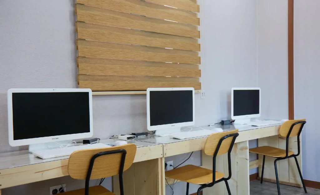 Ara & Maru Hostel