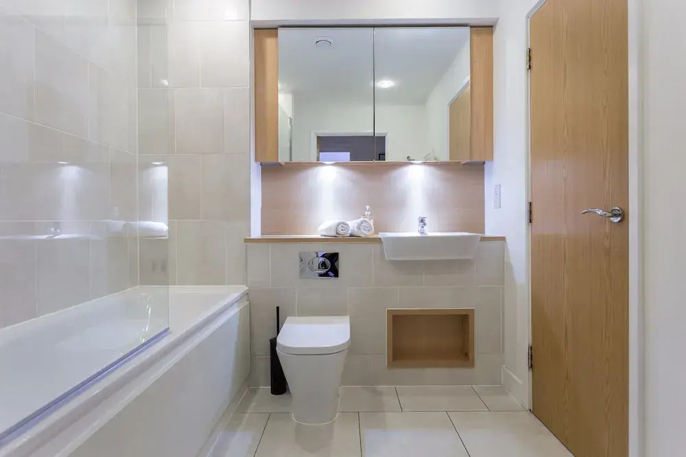 Luxury East London Flat, Sleeps 6