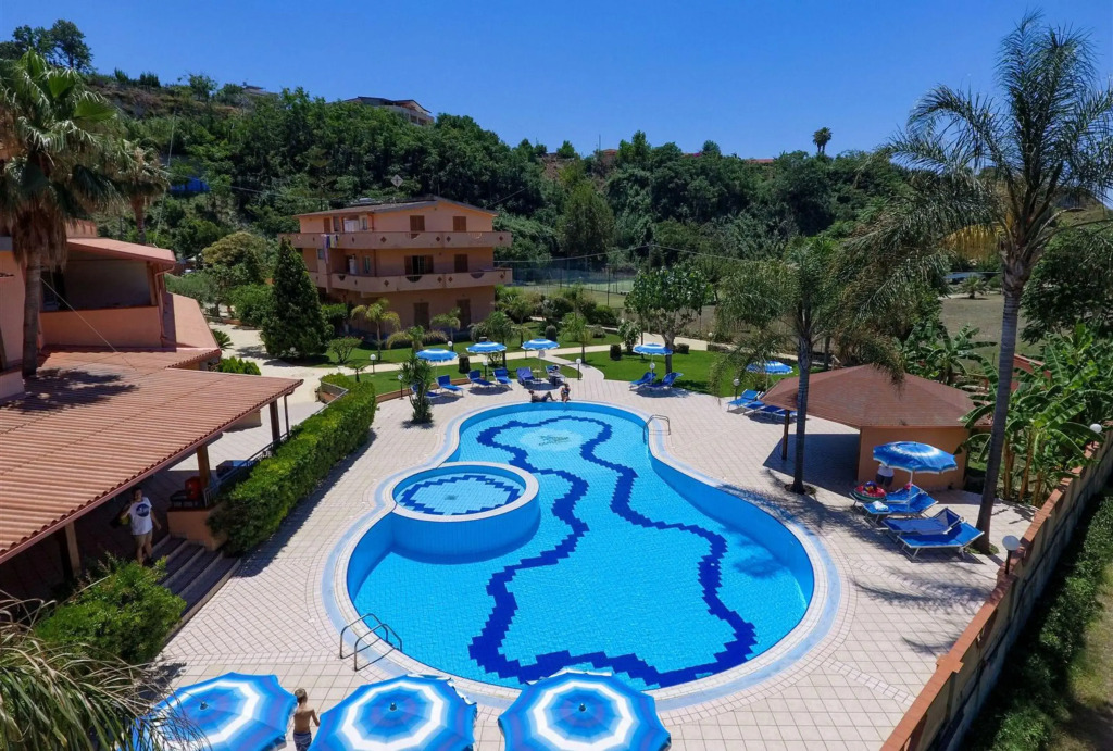 Hotel Villaggio Old River