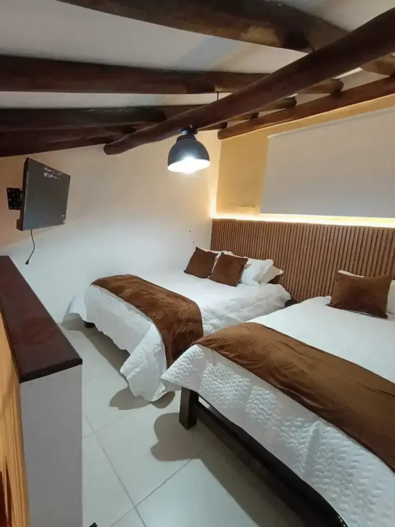 La Toscana Hostel