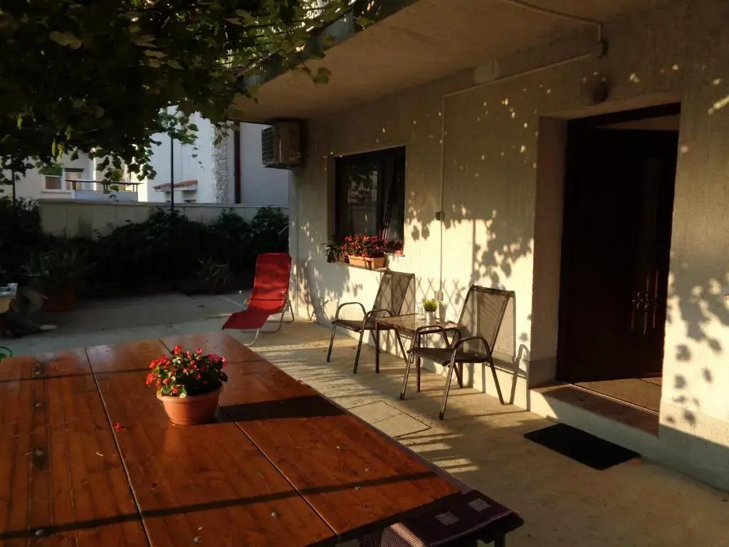 Nena's Place
