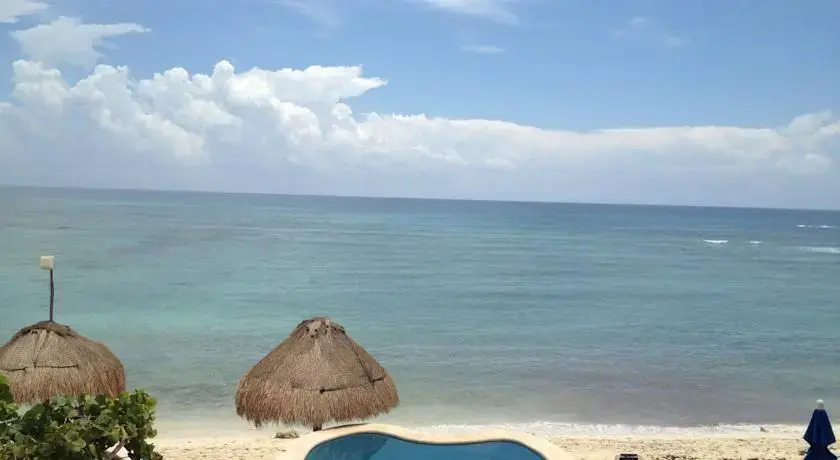 Playa Caribe Condos