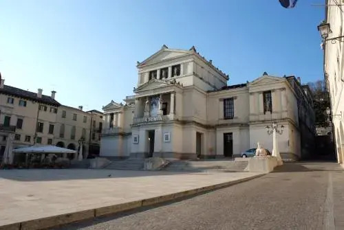 Locanda Mezzosale