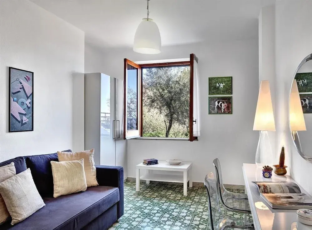 Valentina House