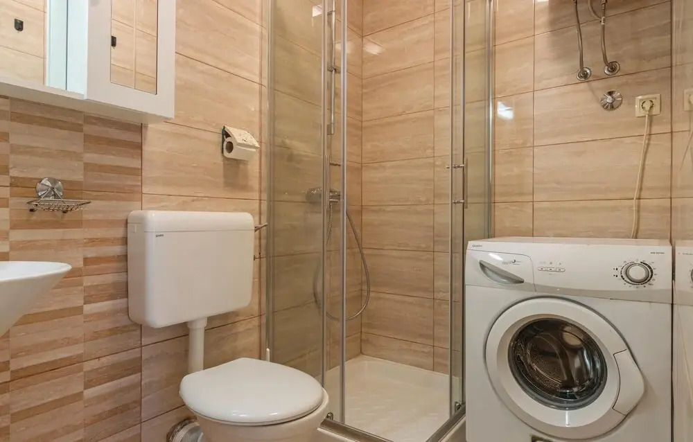 Beautiful Home in Bale With Wifi and 1 Bedrooms