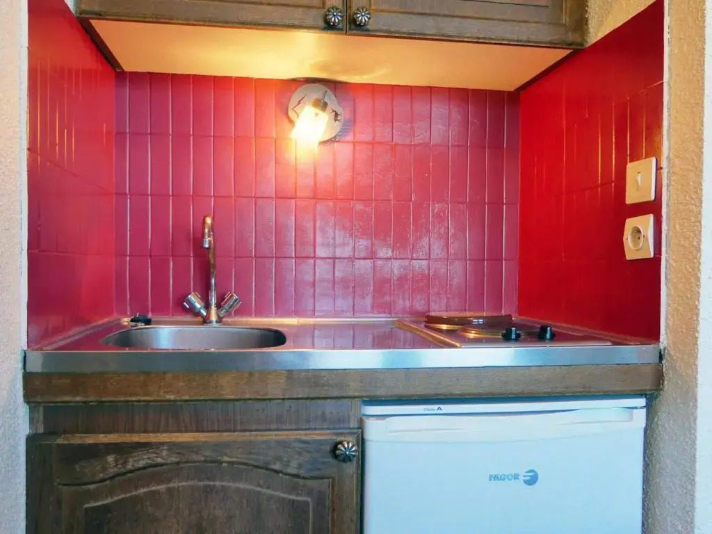 Appartement Méribel, 1 pièce, 3 personnes - FR-1-182-43