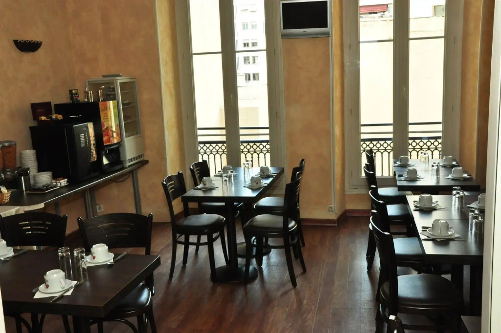 H33 Hôtel