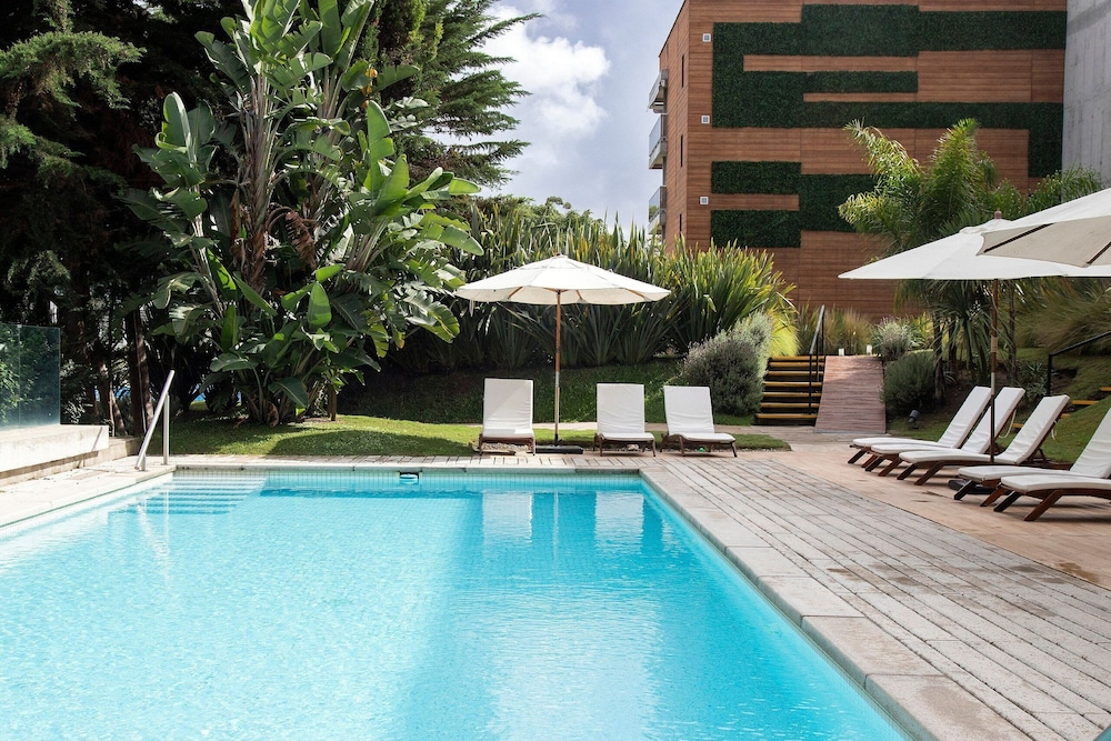 Oceana Suites Mansa Inn