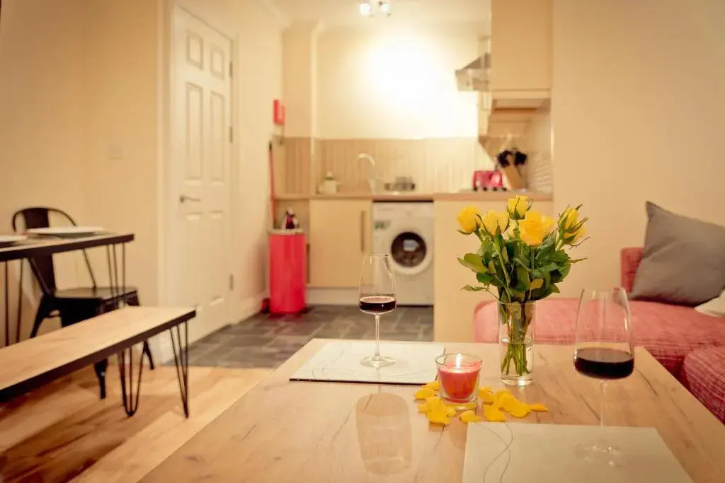 Top View 2 Bedroom Apartments Plymouth