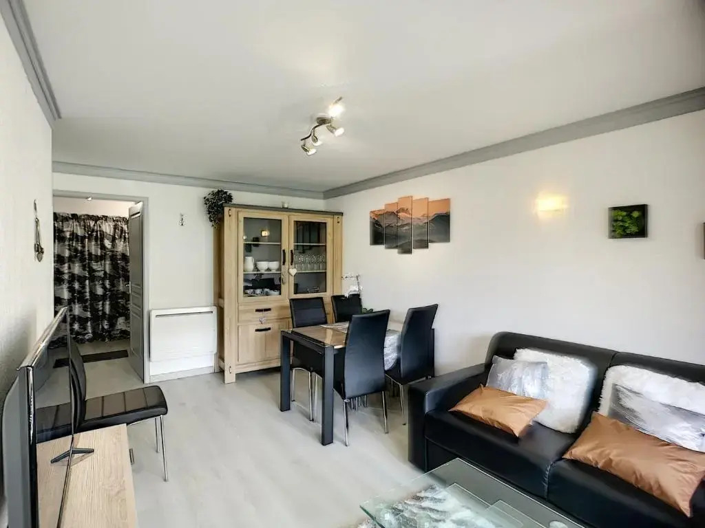 Appartement Les Menuires, 3 pièces, 6 personnes - FR-1-178-322