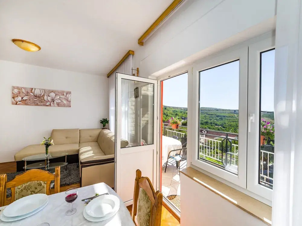 House Marija-with View to the sea and the Mountains