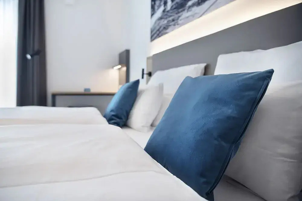ECOME Hotel