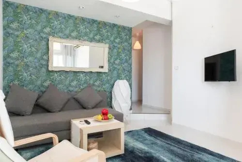 Sea View Apartment