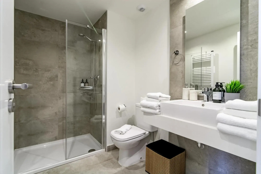 INF1.2A- Apartment close to beach and old town