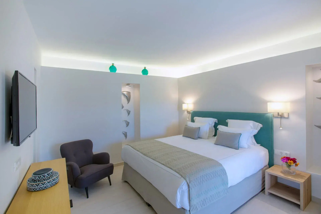 Ti Amo Secrets Diaporos Island Villas