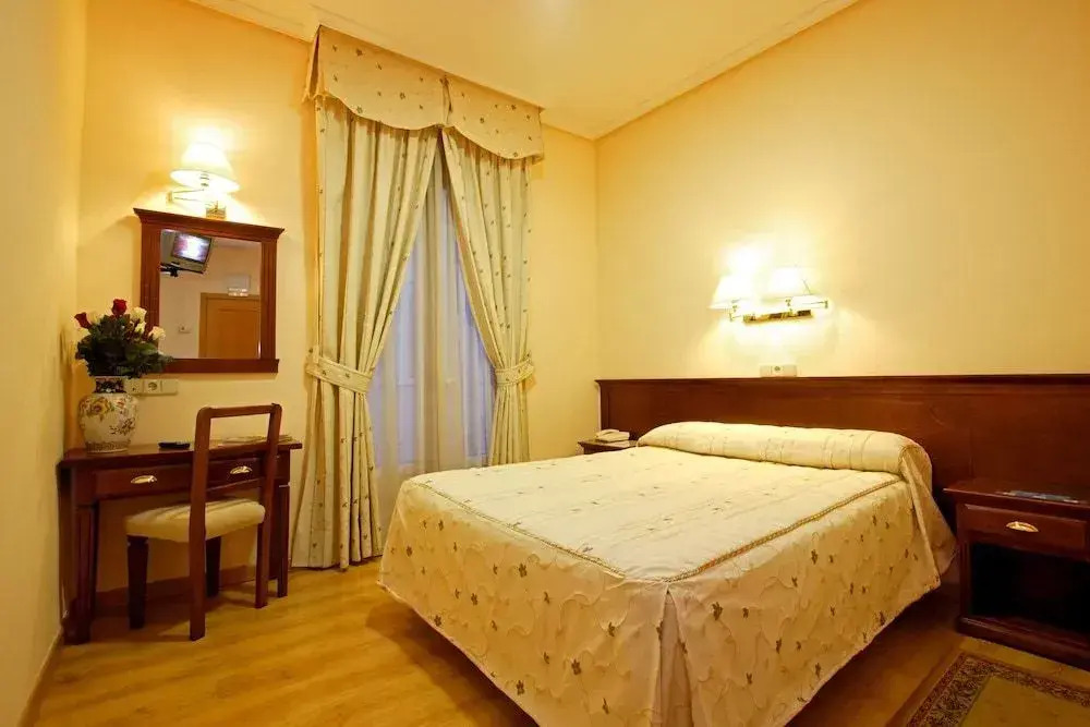 Hostal Silserranos