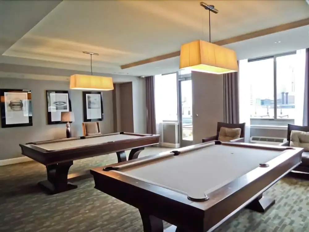 M Suites at Newport
