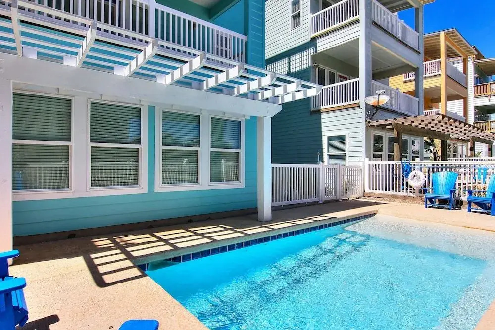 Lucky Enough Vw48 4 Bedrooms 3.5 Bathrooms Home