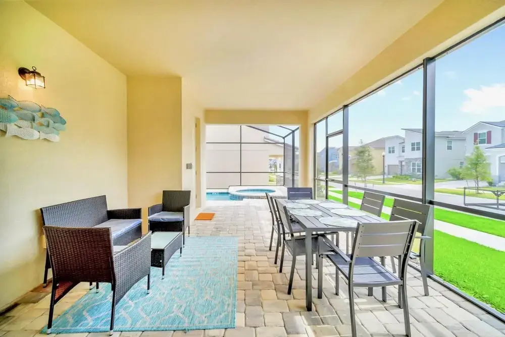 8BR Home Near Disney w Pool Hot Tub Games