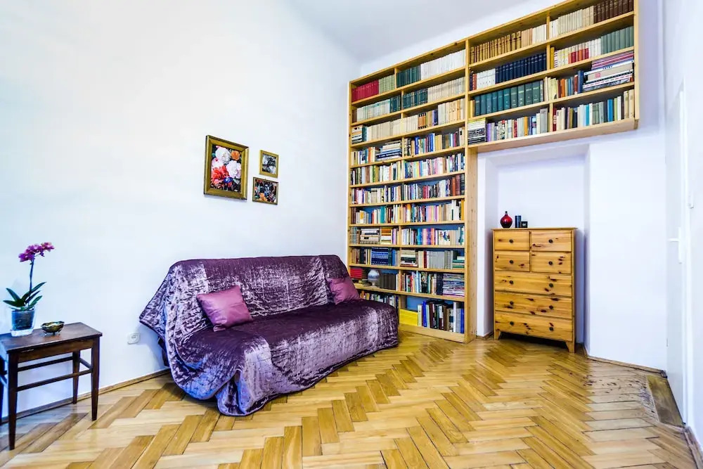Apartament Antique