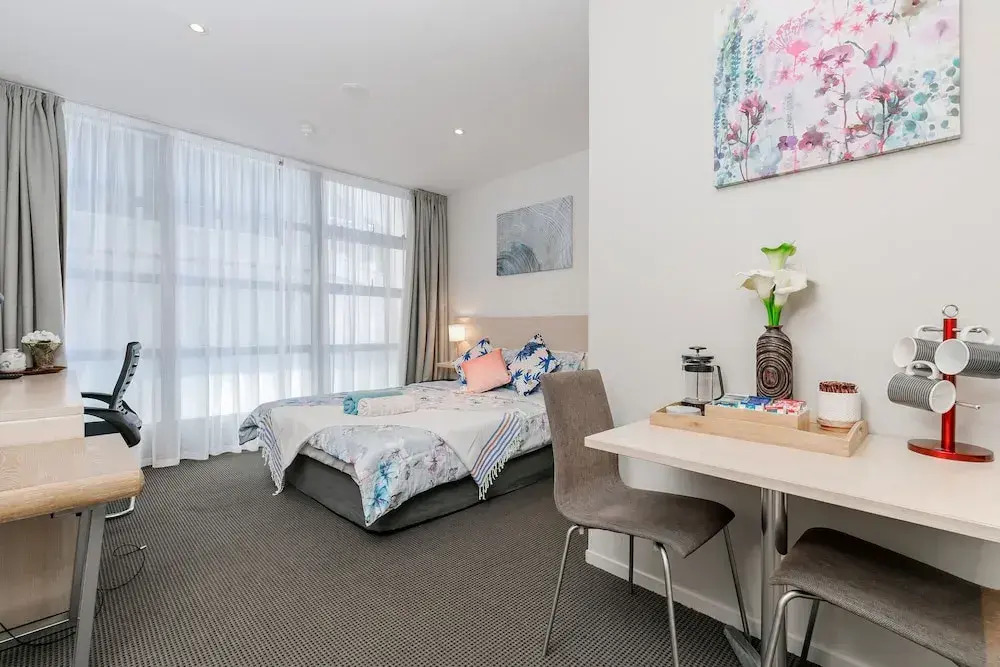 Sweet 2 Bedroom Apt with 2 Bathroom in CBD (Tetra 113)