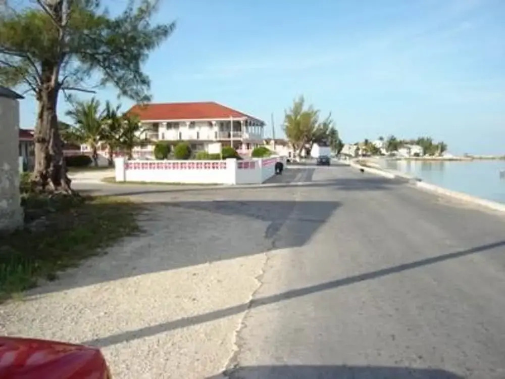 Low Cay