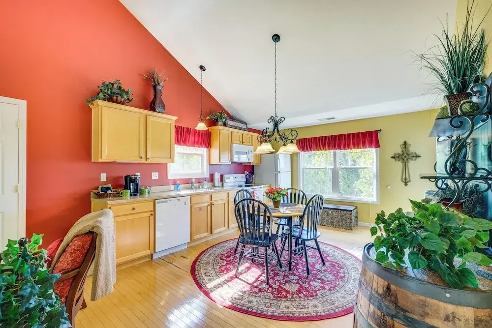Lake-view Kentucky Getaway w/ Resort Amenities!