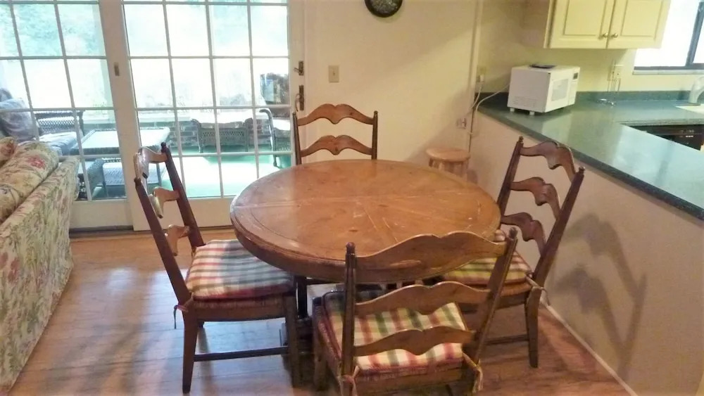 JEKYLL ESCAPE home