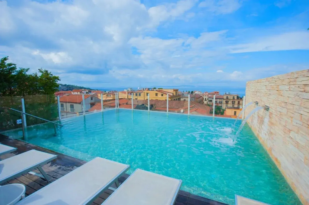 Hotel Plaza