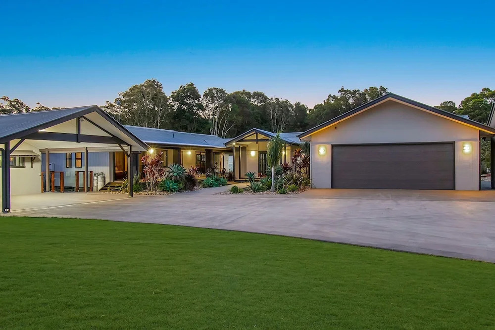 A PERFECT STAY - Lennox Unique Coastal Retreat
