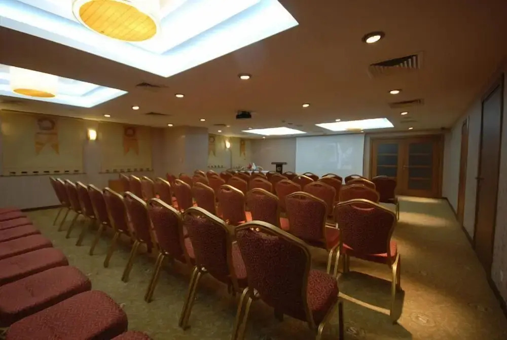Selcuk Hotel
