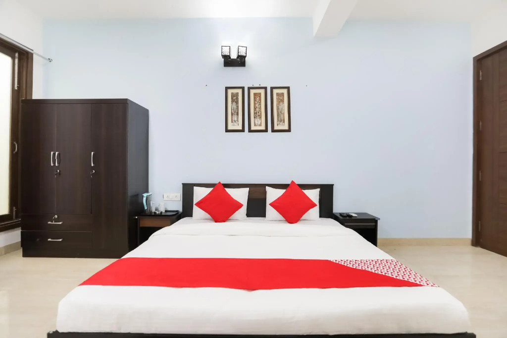 OYO 73922 Goodvibe Hotel