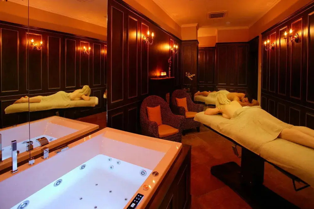 Arcadia Hotel - Marina Regia Residence