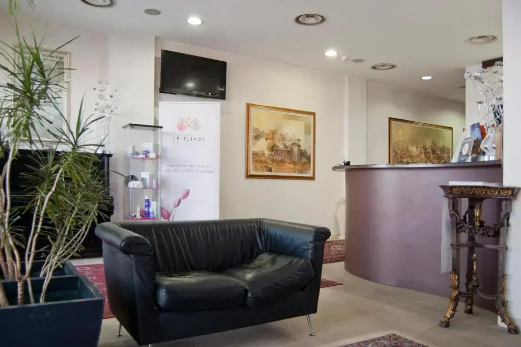 Hotel Leon Bianco