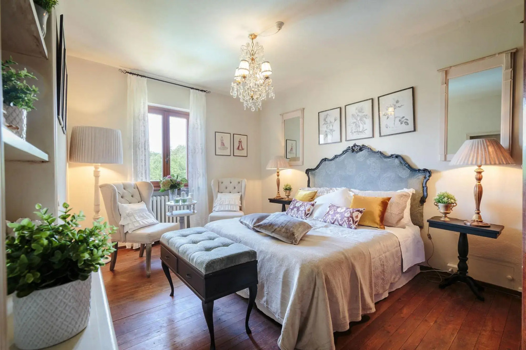 Bocciolo Stone Farmhouse