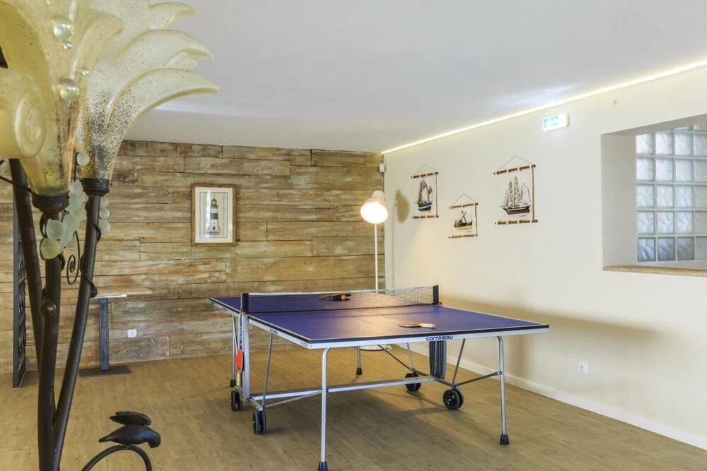 Villa With 4 Bedrooms in Quelfes, With Wonderful sea View, Pool Access