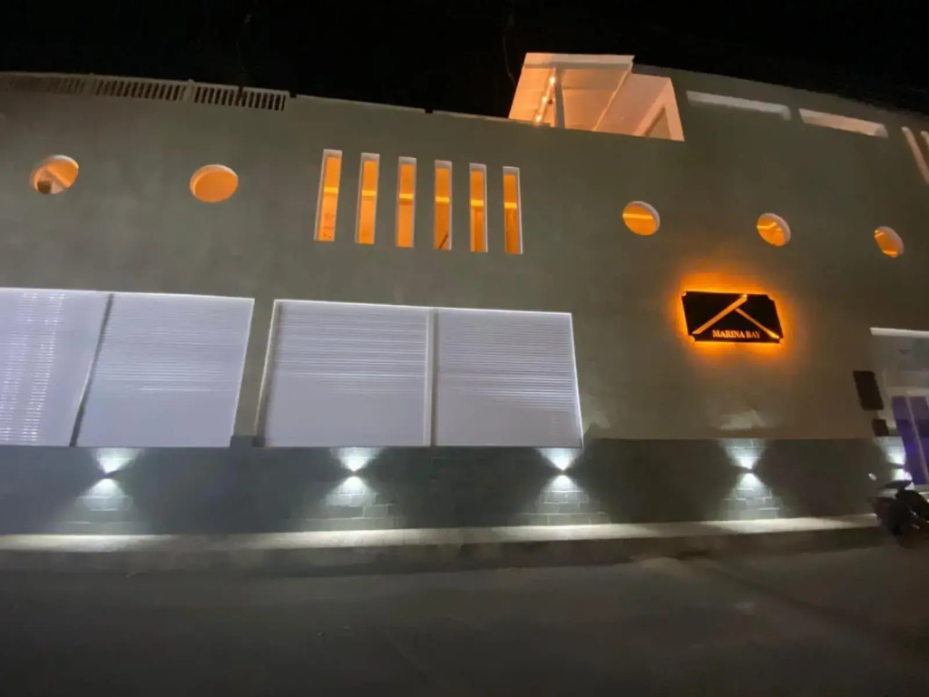Apartamento de lujo frente a la Marina de los Pescadores