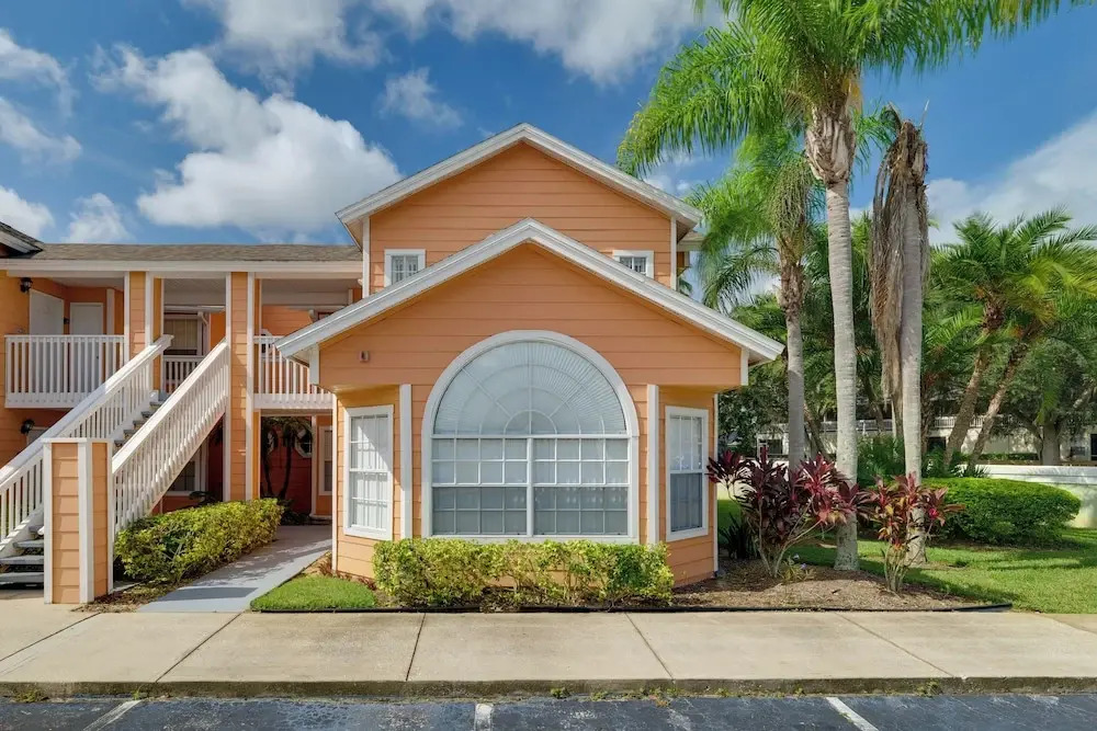5 Mi to Wdw: Resort-style Condo w/ Pool Access