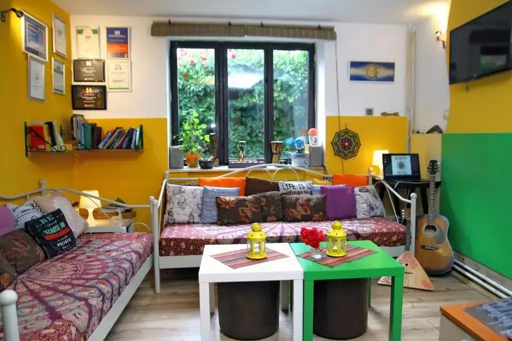 Shanti Hostel