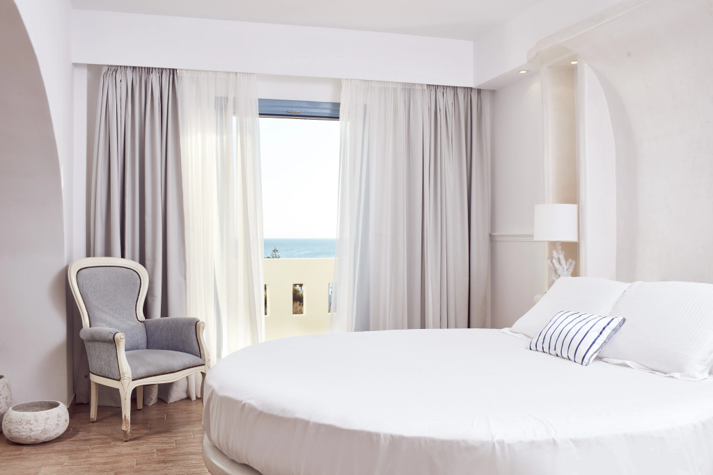 Lagos Mare Hotel