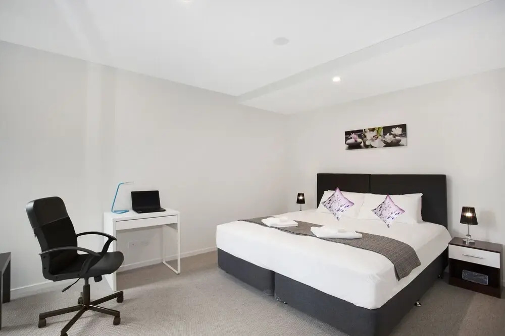 Astra Apartments Carlton