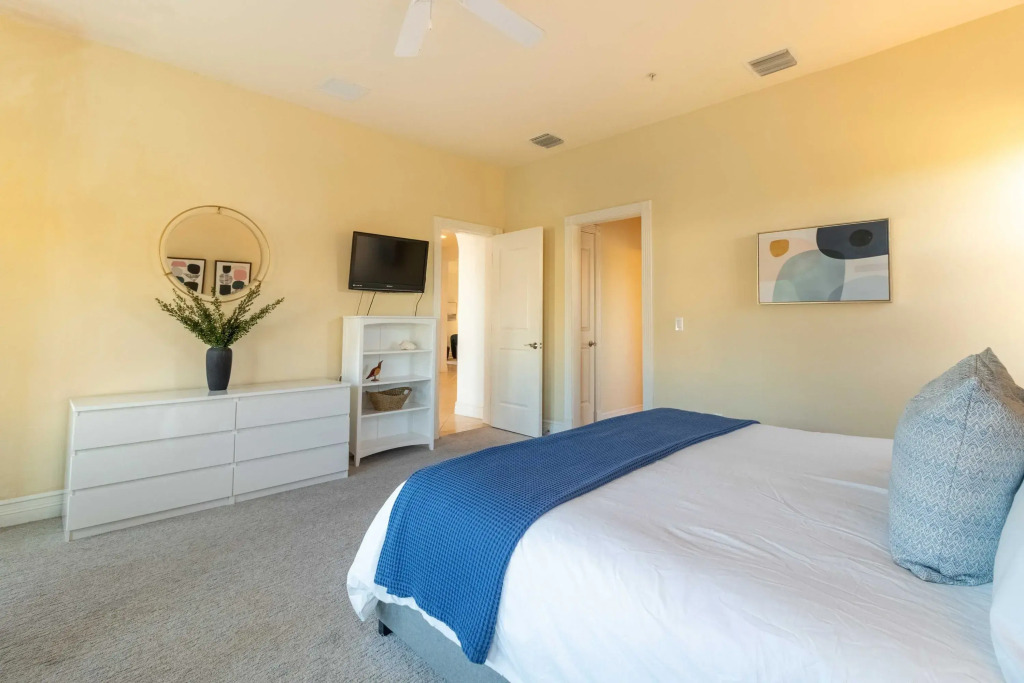 Walk to Beach, Pool+hot Tub, Game Room Captiva 5bdr Coco Mango by Avantstay