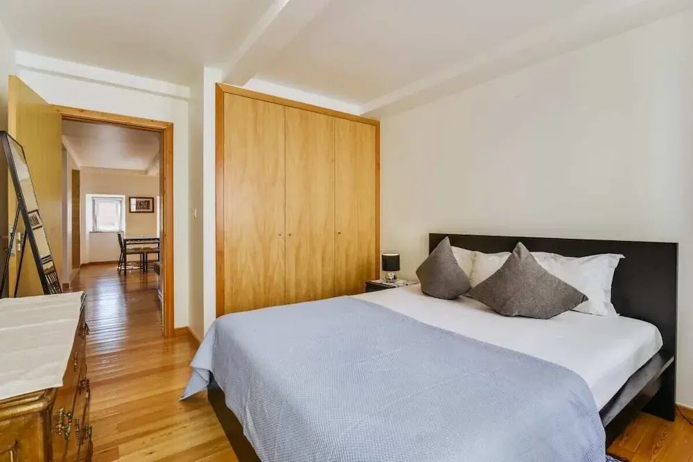 Typical Portuguese Apartment in City Center 4