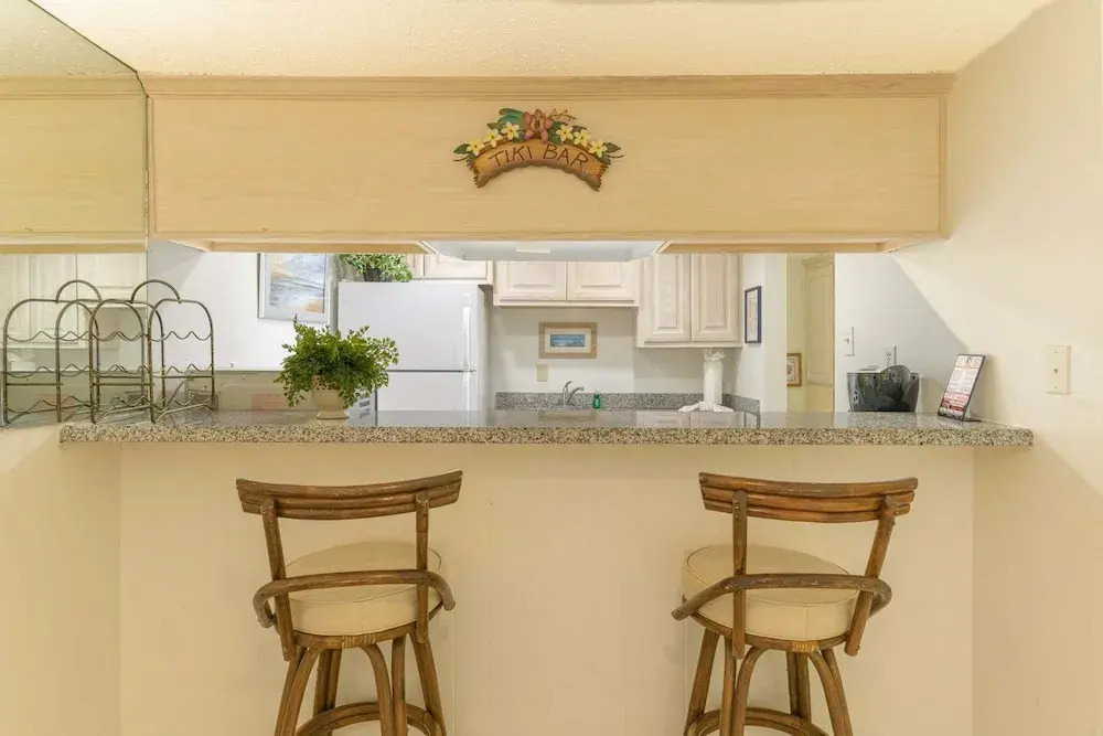 Tiki 218 - Close To The Beach 1br Condo Sleeps 4 1 Bedroom Condo