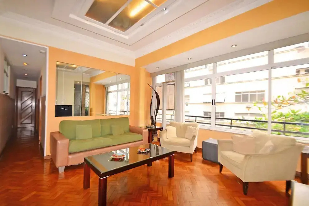 Rio Rentals 021 - T014 Apto de 3 quarto