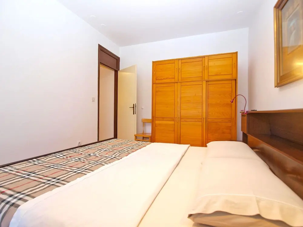 Apartment 1286