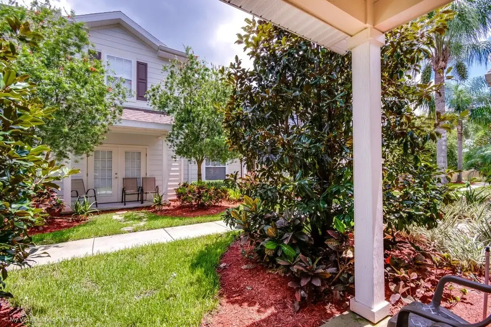 Lucaya Village - 2901 Edenshire way 104 Unit 14