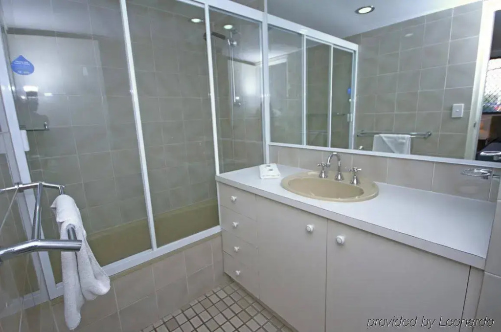 San Simeon Beachfront Apartments Tugun
